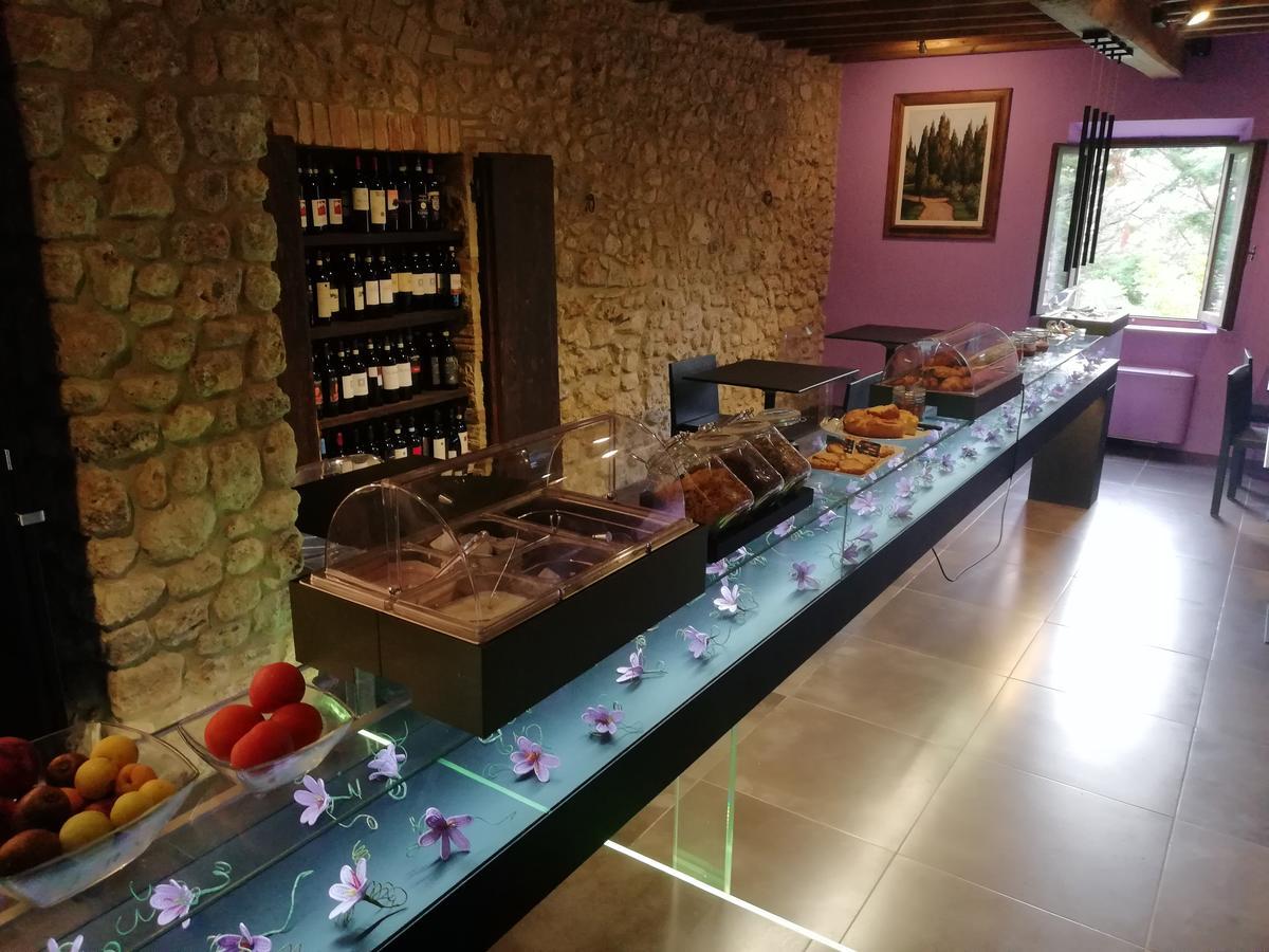 Agriturismo Casanova Di Pescille サン・ジミニャーノ エクステリア 写真