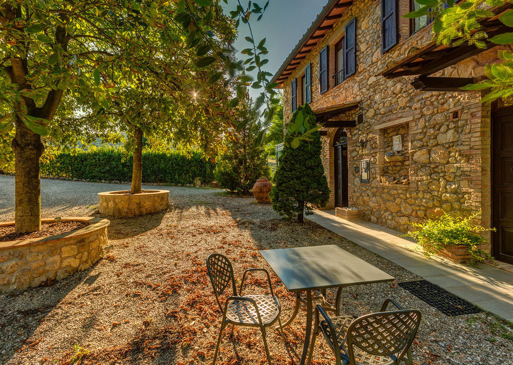 Agriturismo Casanova Di Pescille サン・ジミニャーノ エクステリア 写真